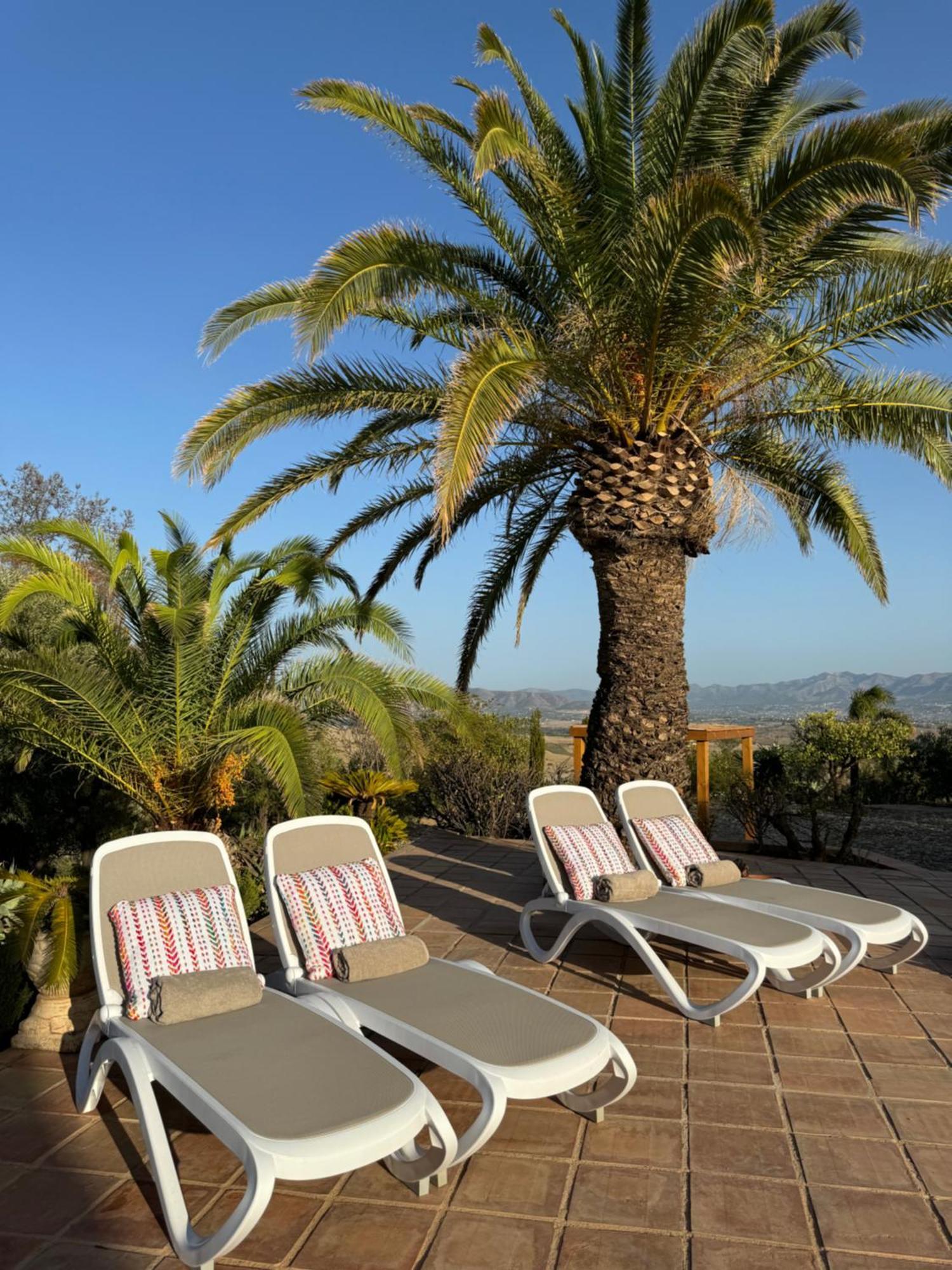 Santa Teresa Bed & Breakfast Andalusien Pizarra Exteriör bild